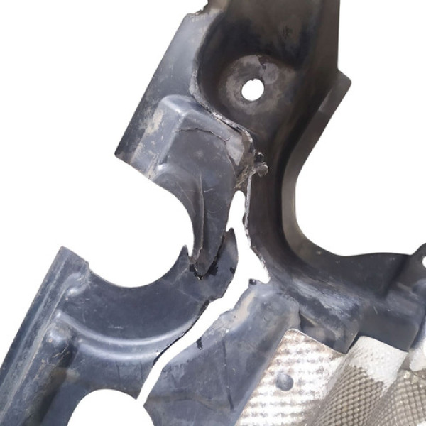 Capa Proteção Linha Combustível Duto Freio Mercedes-benz B20