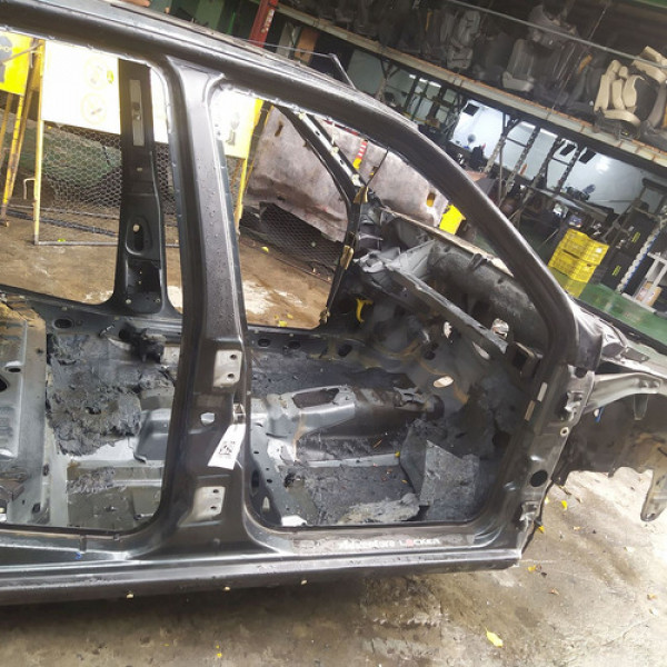 Caixar Pé Coluna Central Direita Fiat Palio Weekend Loker 1.