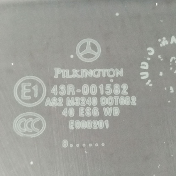 Vidro Porta Dianteira Direita Mercedes-benz C 200k 1.8 2009  Não Informado