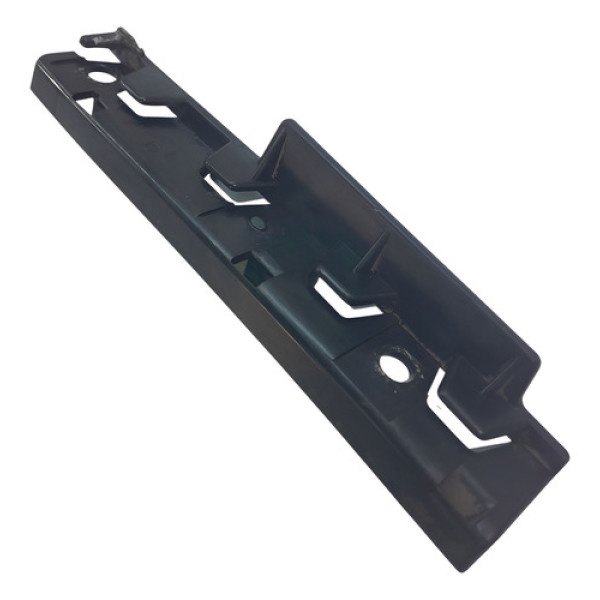 Suporte Guia Spoiler Lateral Esquerdo  Bmw 550i 4.8  2009 19 Não Informado