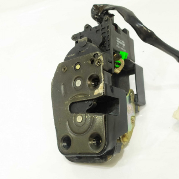 Fechadura Dianteira Direita Mazda 626 1995 Original 1293