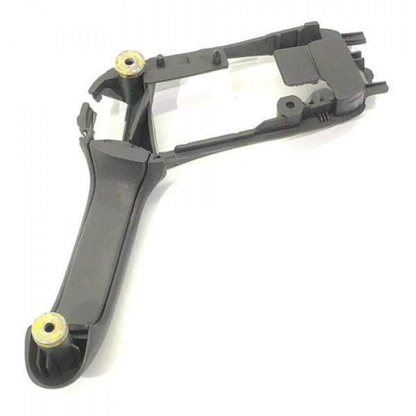Puxador Porta Dianteira Direita Gm Corsa 2p  1997 117087