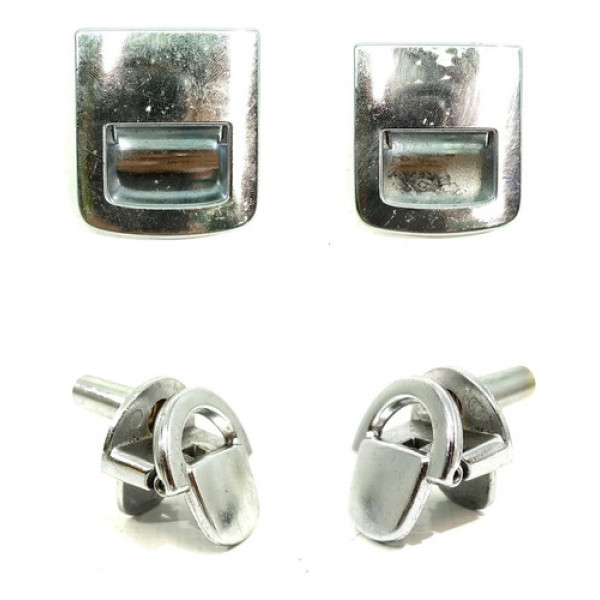 Gancho Alça Carga Porta-malas Vw Tiguan 2012    4758