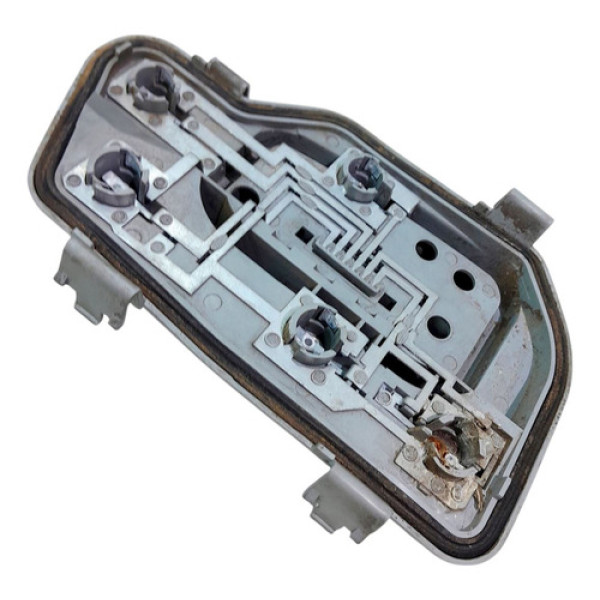 Circuito Lanterna Direita  Vw Polo 1.6 2003 204675 Direito/passageiro Não Informado