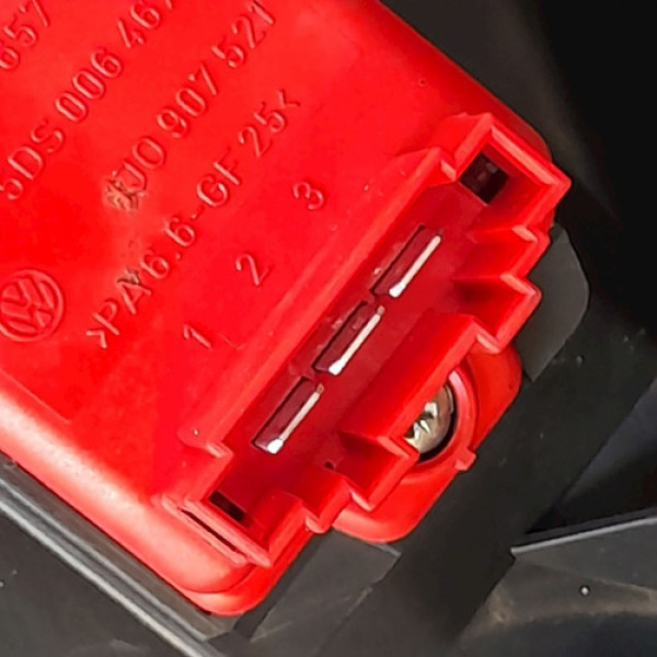 Caixa Ar Condicionado  Audi A3 1.8 T  1998 194075