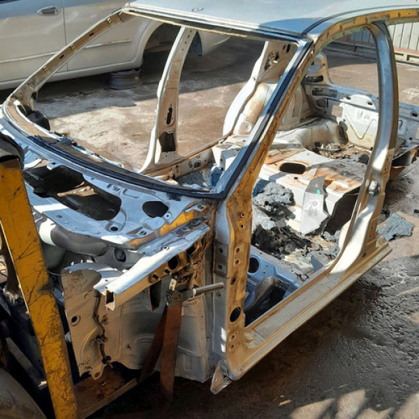 Caixa Ar Pé Coluna Central Esquerda  Fiat Palio Attractiv 1.