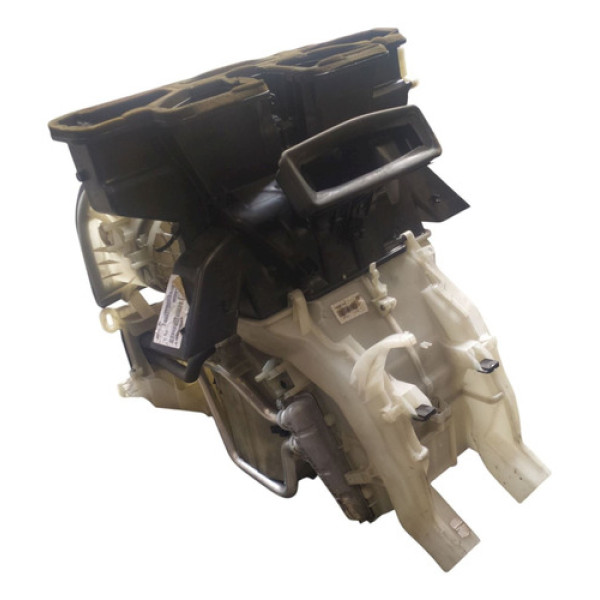 Caixa Ar Condicionado  Mercedes-benz B200 2.0 2007 186137