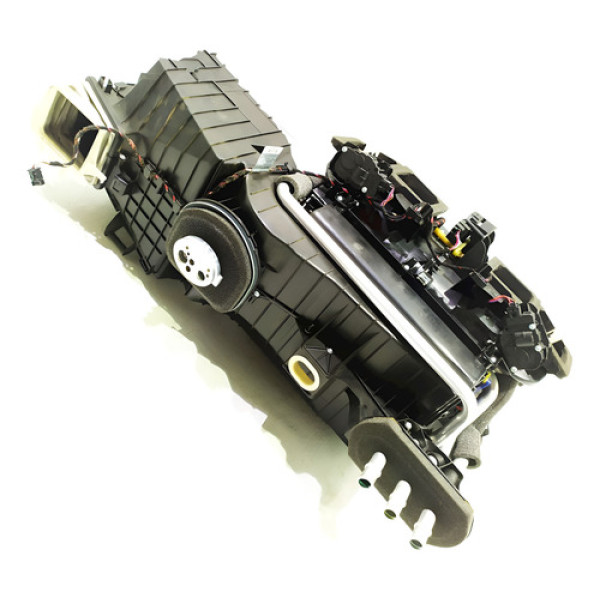 Caixa Ar Condicionado Bmw 750i Ya81 2015 38915