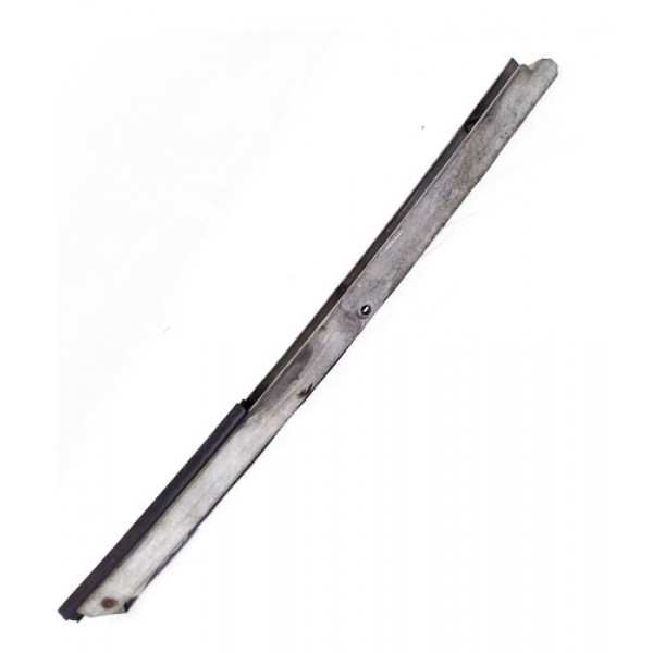Guia Canaleta Vidro Traseiro Esquerdo Ford Escort 1.8 16v 19