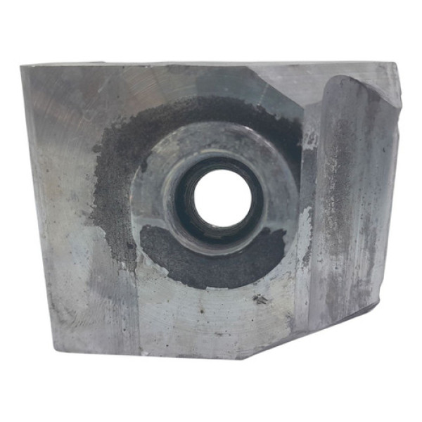 Suporte Parafuso Pino Reboque Dianteiro  Bmw 550i 4.8  2009  Não Informado