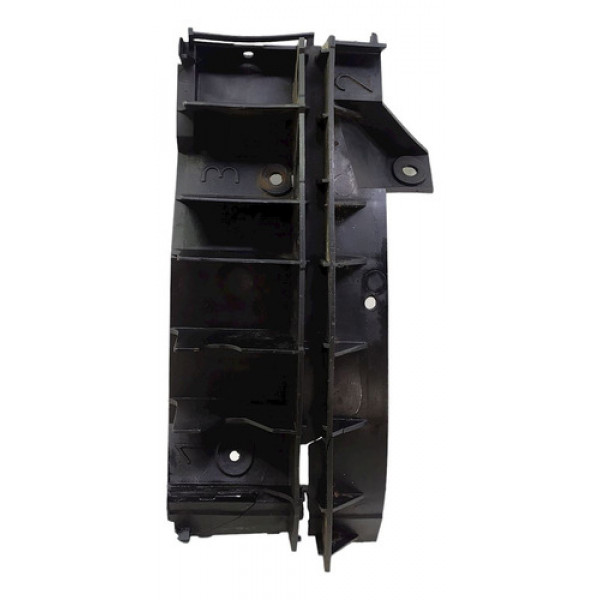 Guia Esquerda Para-choque Traseiro Audi A3 2002    159643