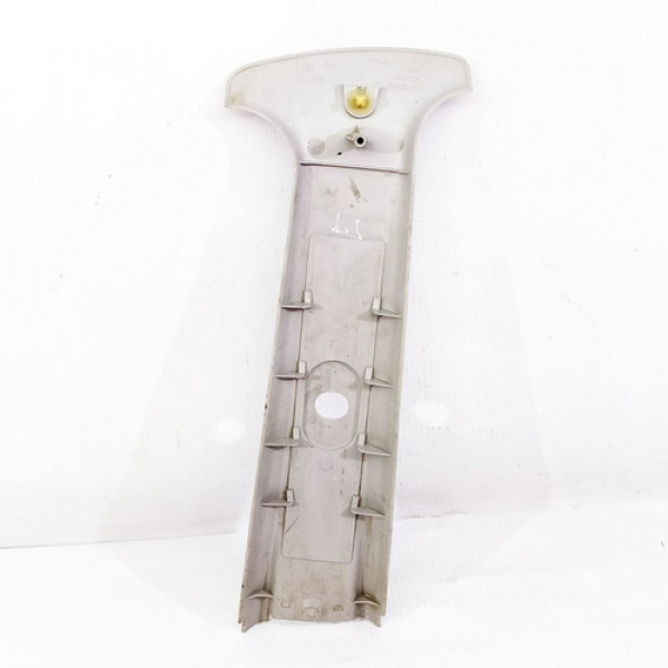 Capa Superior Coluna Central Esquerda Vw Gol 2000    5866