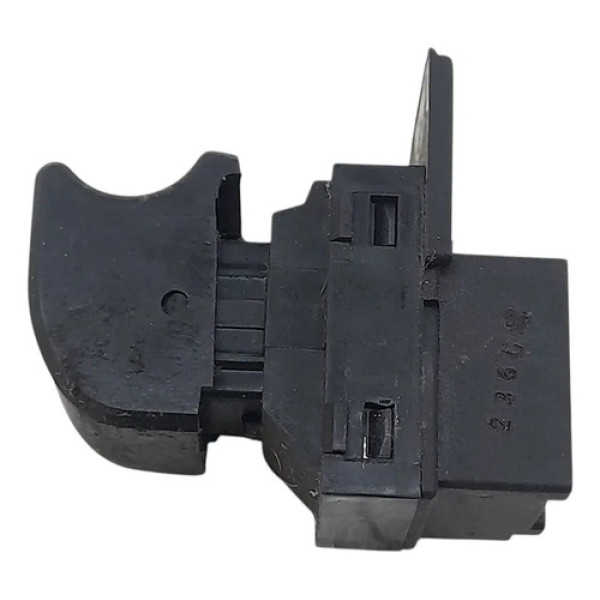 Botão Vidro Porta Traseira Direita  Chery Celer 1.5  2013 21