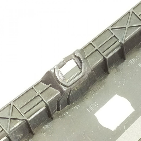 Moldura Externa Porta Dianteira Direita Golf 2016 23827