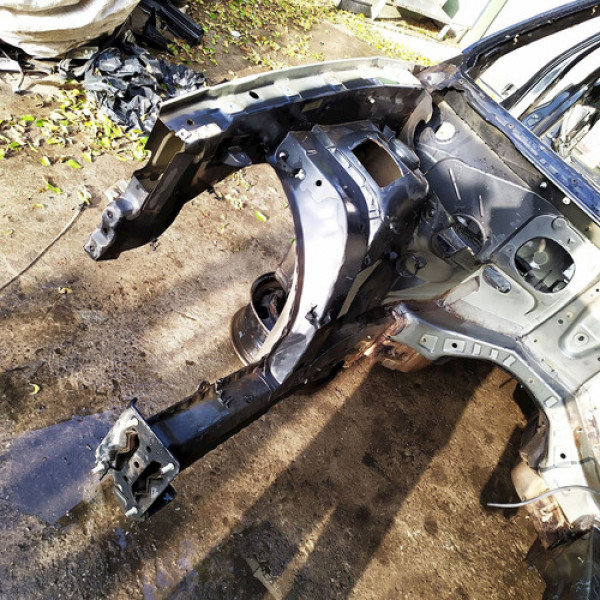 Longarina Direita  Bmw X5 4.4  2006 164210