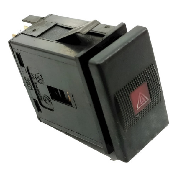 Botão Pisca Alerta Vw Santana Q 2.0 2002 Original 103617 Preto