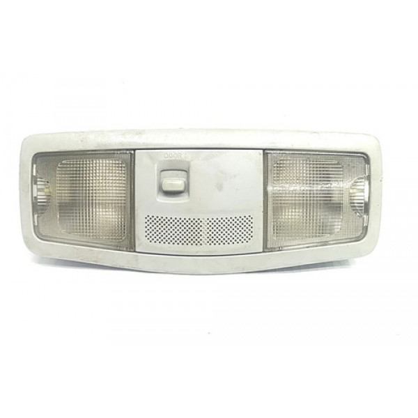 Luz Cortesia Mitsubishi Outlander 2010    130990