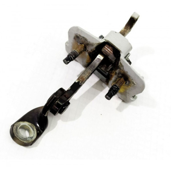 Limitador Porta Dianteira Direita Peugeot 206 2007 112558