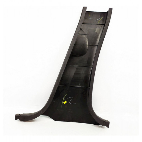 Capa Inferior Esquerda Coluna Central March 1.6s 2012 92625