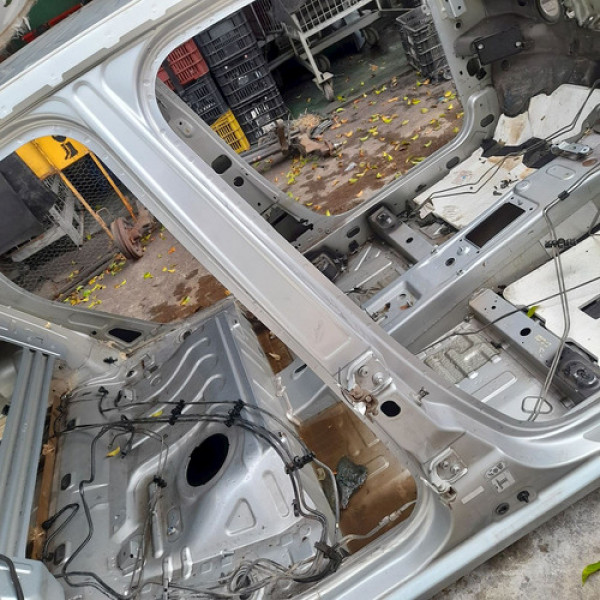 Caixa Ar Pé Coluna Central Direita Renault Logan 1.6 16v 200