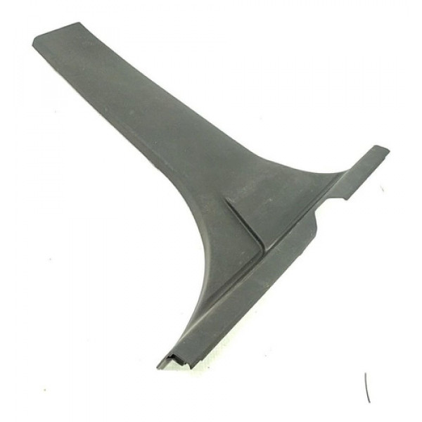 Capa Inferior Direita Coluna Central Ford Ka Se 2019 83231