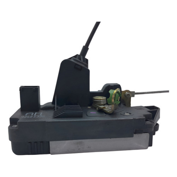 Fechadura Porta Traseira Direita  Gm Vectra 2.2 16v 2000 198 Não Informado
