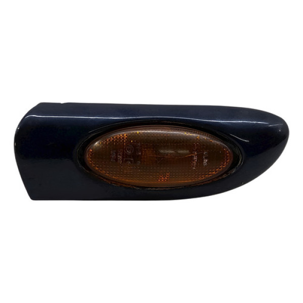 Pisca Para Lama Direito  Gm Vectra 2.2 16v 2000 198210 Direito Não Informado