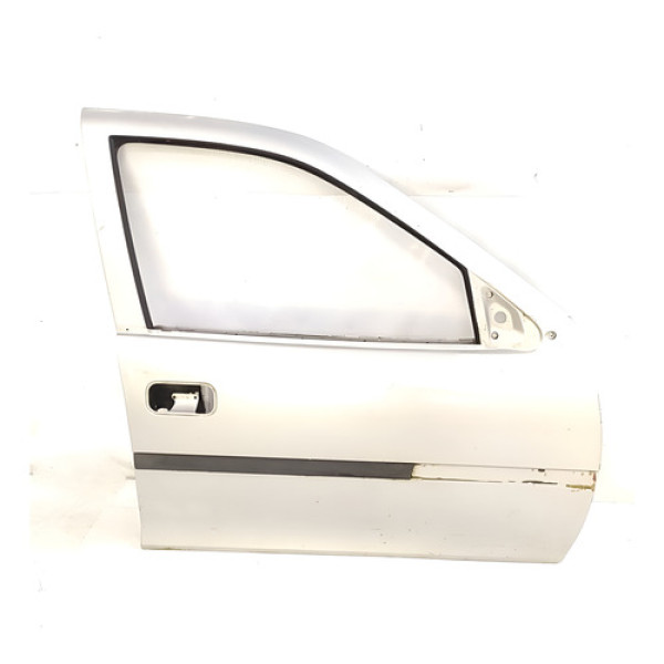 Porta Dianteira Direita Gm Vectra 1998    135984 Dianteira Direita