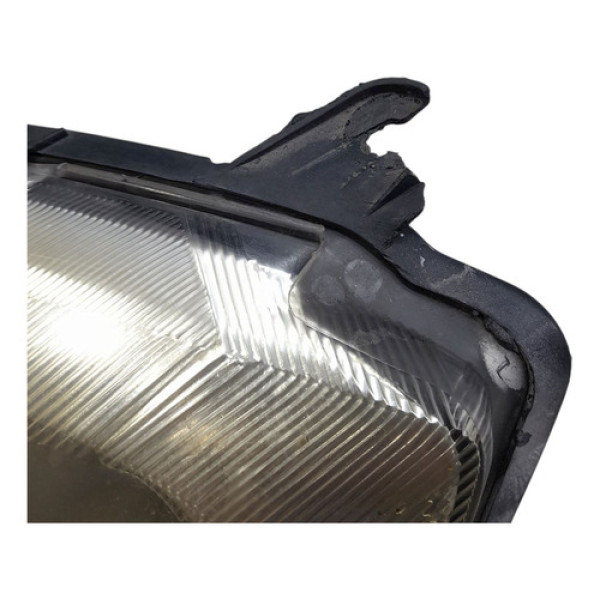 Farol Esquerdo Gm Corsa Sedan 1.8 2003 V1744 - P16 Direito/passageiro