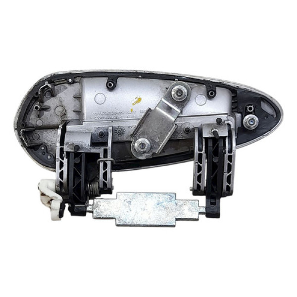 Maçaneta Externa Porta Traseira Direita  Fiat Linea Dual 1.8 Não Informado