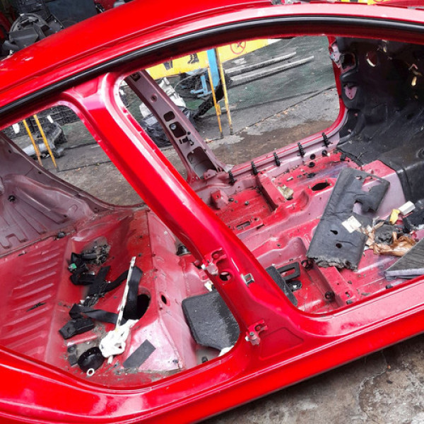 Caixa Ar Pé Coluna Central Direita Peugeot 207 Xr  2011 1866