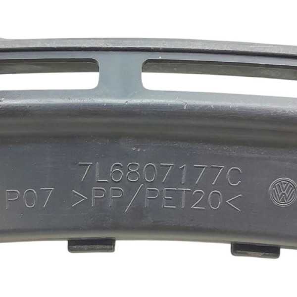 Guia Esquerdo Para Choque Dianteiro  Vw Touareg V8 2009 2068