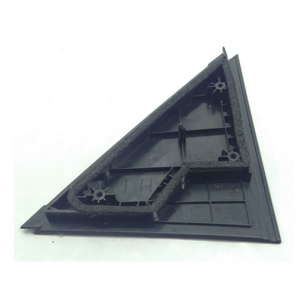 Moldura Externa Porta Traseira Esquerda Hyundai Hb20 1.6 16v Preto