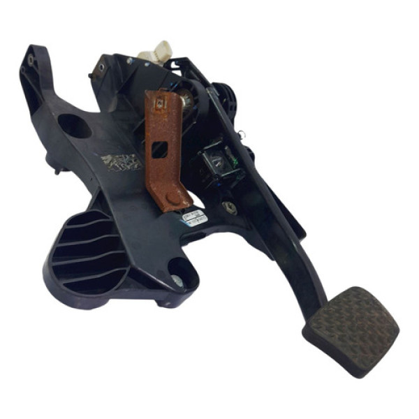 Pedal Freio  Gm Sonic Hb 1.6 2013 200974 Não Informado