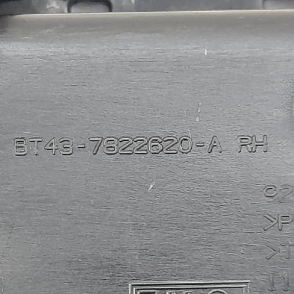 Acabamento Moldura Maçaneta Interna Porta Dianteira Direita  Não Informado