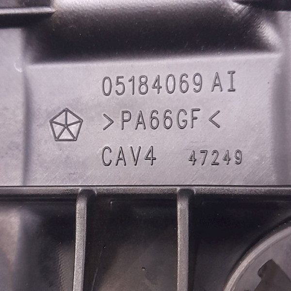 Tampa Comando Valvula Cabeçote Direito  Dodge Journey R/t 20 Não Informado