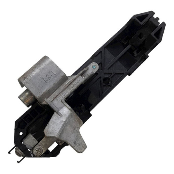 Maçaneta Externa Traseira Esquerda  Nissan Tiida 1.8 2011 20 Não Informado