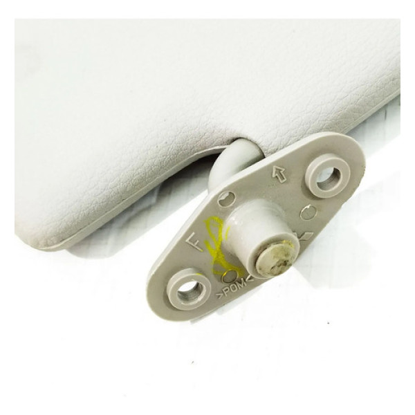 Quebra Sol Direito Mitsubishi Pajero Tr4 2012    111792