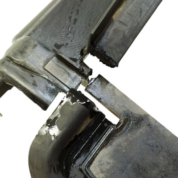 Defletor Inferior Para Choque Dianteiro  Mercedes-benz C 200 Não Informado