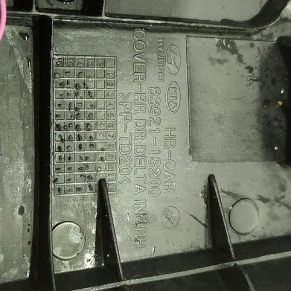 Moldura Interna Traseira Direita Hb20 2019 Original 016