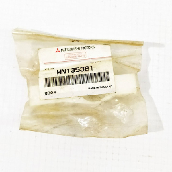 Presilha Linha Combustível Mitsubishi Mm 135381 111428
