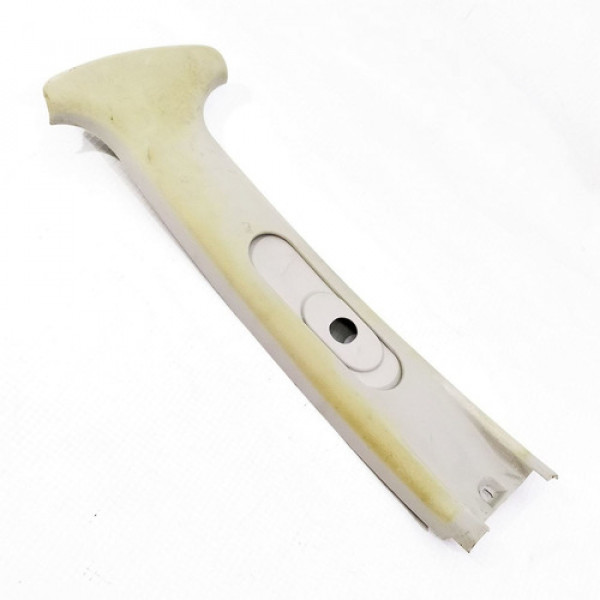 Capa Superior Coluna Central Esquerda Vw Gol 2000    7244 