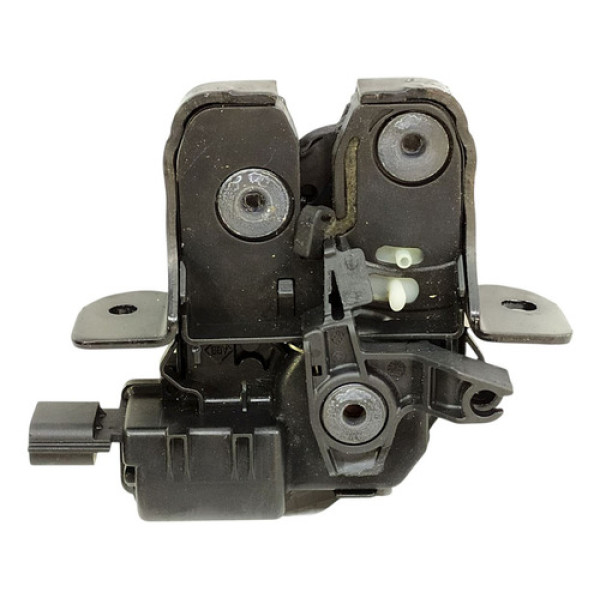 Fechadura Tampa Traseira  Renault Duster 1.6 16v 2013 203765