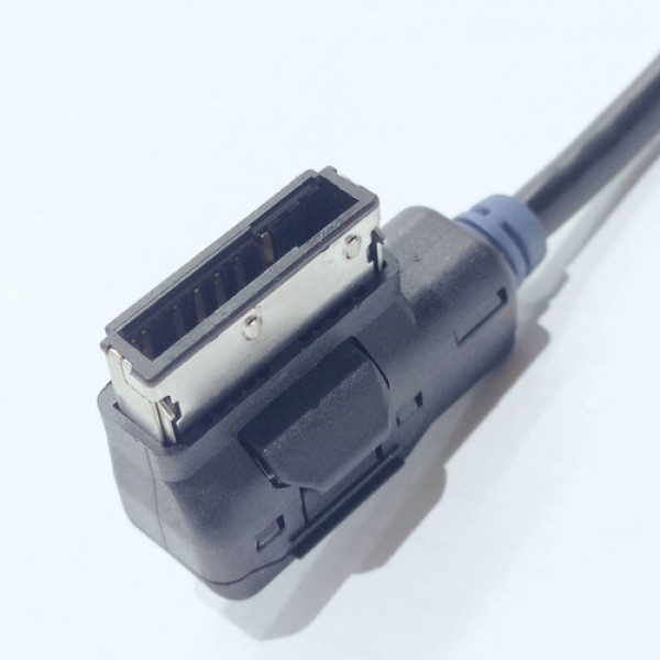 Cabo Adaptador iPod iPhone Vw Tiguan 2.0 Ts 2015    107315