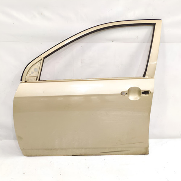Porta Dianteira Esquerda Lifan 620 2011    126221 Dourado Porta Dianteira Esquerda Lifan 620 2011    126221 Dourado