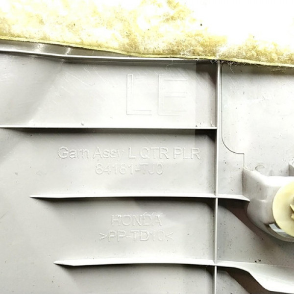 Capa Coluna Traseira Esquerda Honda Fit Ex At 2010 62078