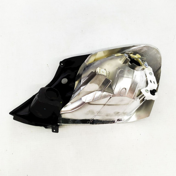 Carcaça Original Farol Direito Toyota Etios X 1.3 Hb 2019 13 Direito/passageiro