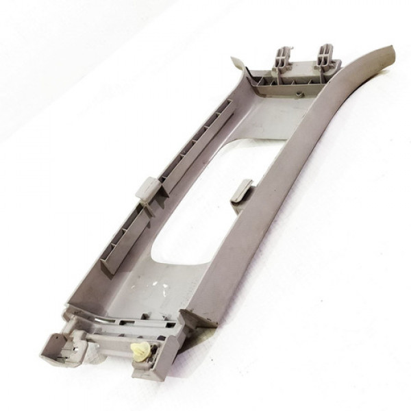 Capa Superior Coluna Central Esquerda Hyundai Hb20 2015    4