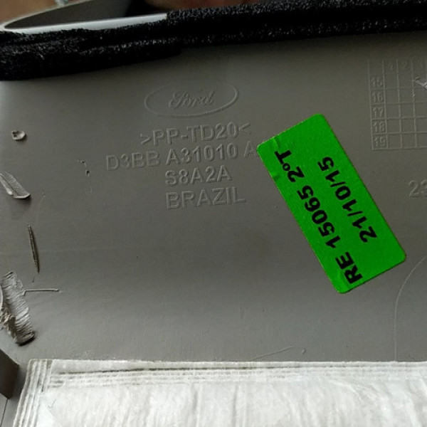 Acabamento Superior Direito Coluna Traseira New Fiesta 2016