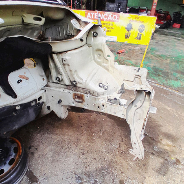 Longarina Esquerda  Citroën C3 Aircross 1.6 16v At  2014 202 Não Informado